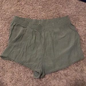 Stretchy green shorts